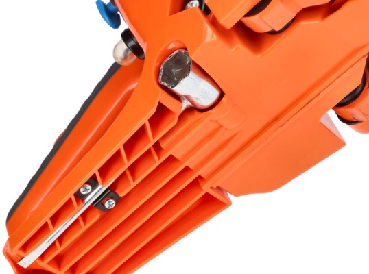 Motosierra Anova Mg262